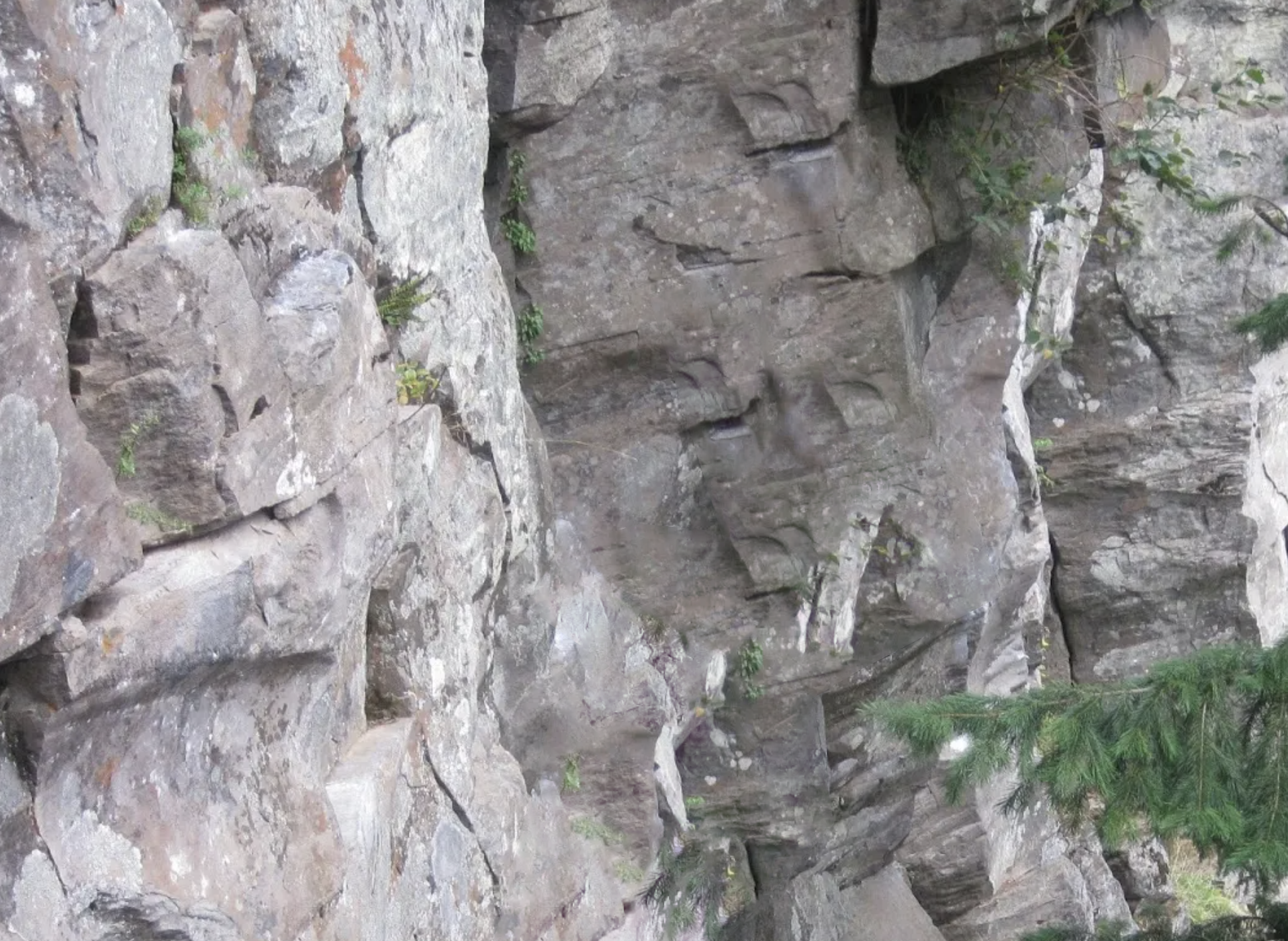 Exploring the Thrills of Ozone Wall: A Climber’s Paradise Near Portland